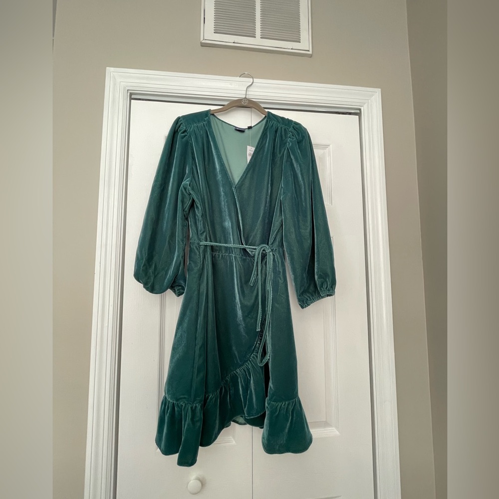 GAP green velvet wrap dress